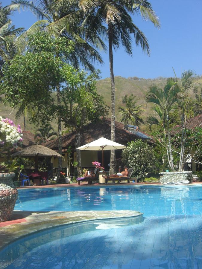 Kuta Indah Hotel Zewnętrze zdjęcie