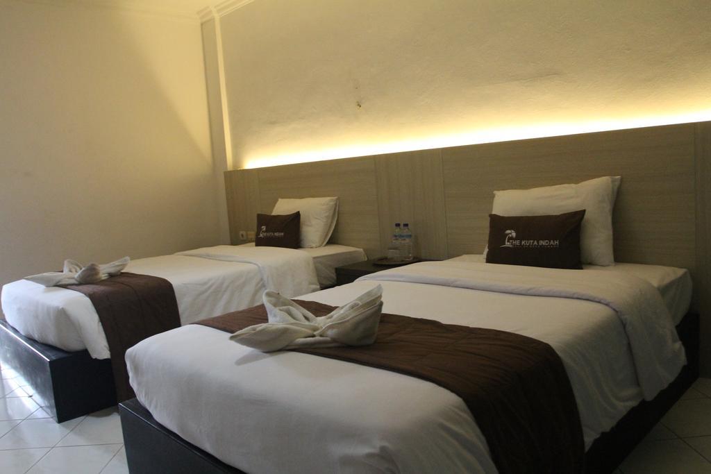Kuta Indah Hotel Zewnętrze zdjęcie
