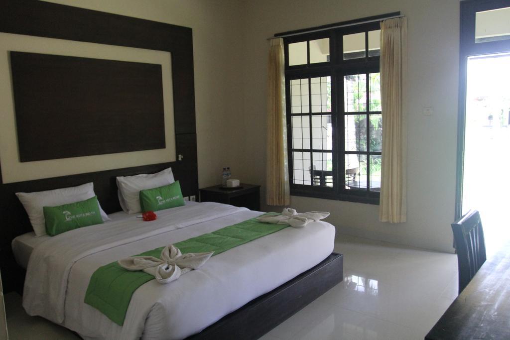 Kuta Indah Hotel Zewnętrze zdjęcie